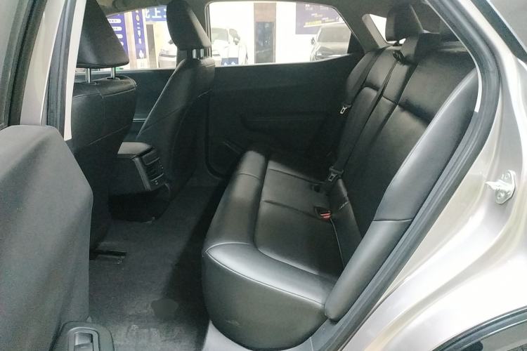 Used Toyota bZ3 2023 517 km Elite PRO Left Rear Seat