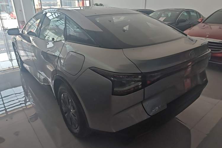 Used Toyota bZ3 2023 517 km Elite PRO Rear Left 45 Deg
