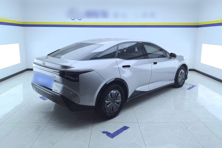 Used Toyota bZ3 2023 517 km Elite PRO Rear Right 45 Deg