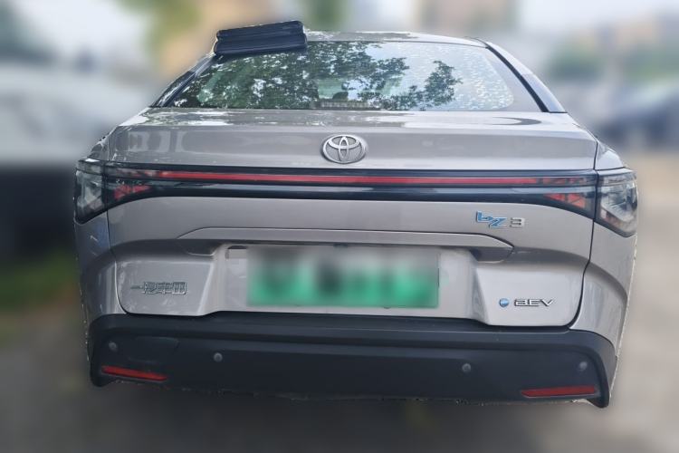 Used Toyota bZ3 2023 517 km Elite PRO Rear