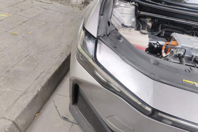 Used Toyota bZ3 2023 517 km Elite PRO Right Front Headlight