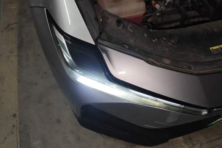 Used Toyota bZ3 2023 517 km Elite PRO Right Front Headlight