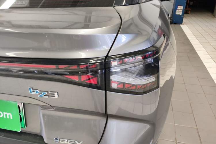 Used Toyota bZ3 2023 616 km Long-Range PRO Right Rear Taillight