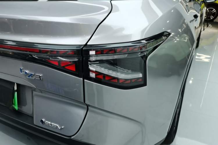 Used Toyota bZ3 2023 517 km Elite PRO Right Rear Taillight