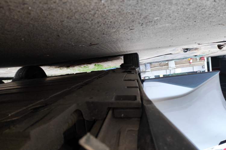 Used Toyota bZ3 2023 517 km Elite PRO Right Side Sill