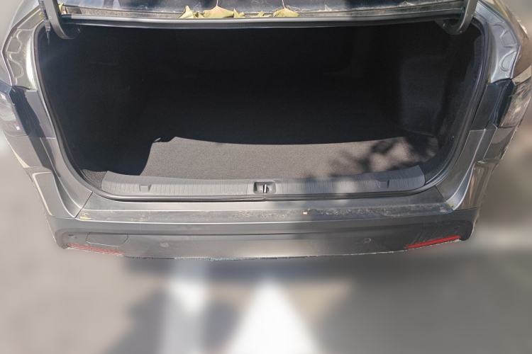 Used Toyota bZ3 2023 616 km Long-Range PRO Trunk