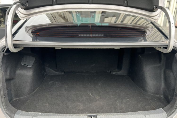 Used Toyota bZ3 2023 616 km Long-Range PRO Trunk