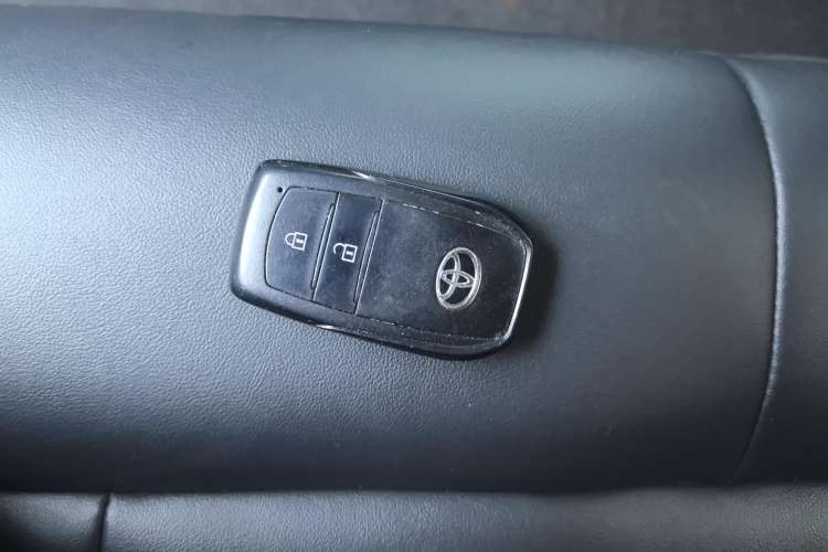 Used Toyota bZ3 2023 517 km Elite PRO Vehicle Key