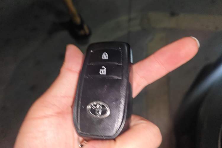 Used Toyota bZ3 2023 517 km Elite PRO Vehicle Key