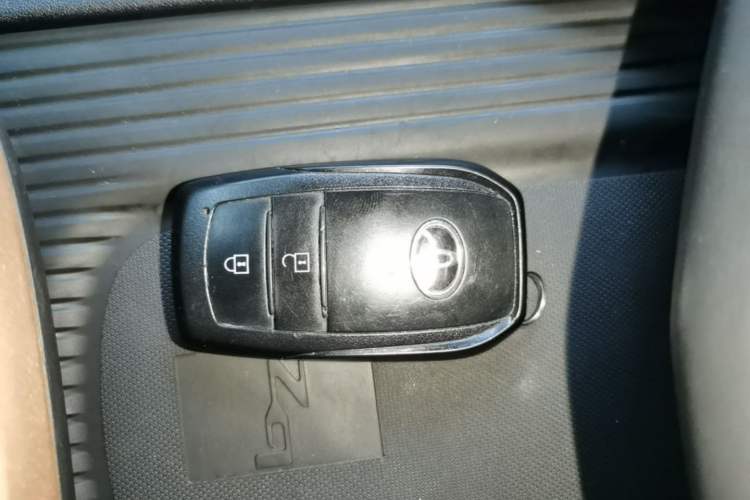 Used Toyota bZ3 2023 517 km Elite PRO Vehicle Key