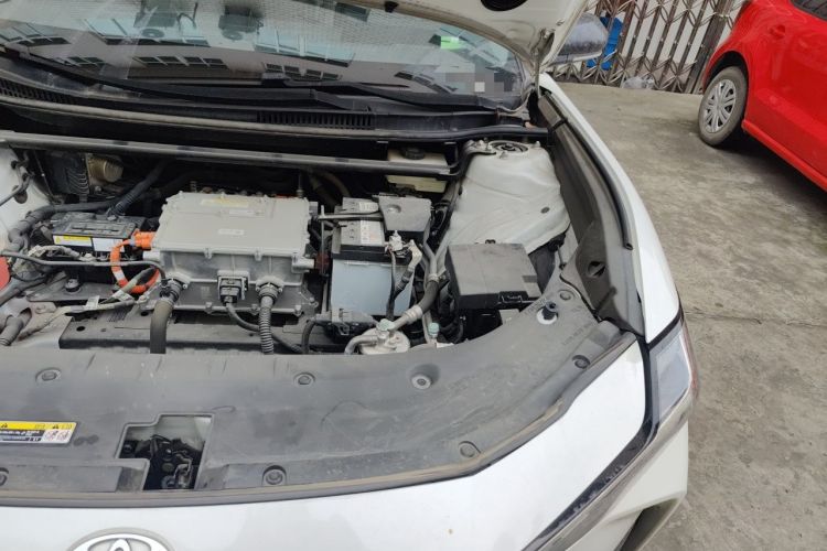 Used Toyota bZ3 2023 517 km Elite PRO Engine Bay Left