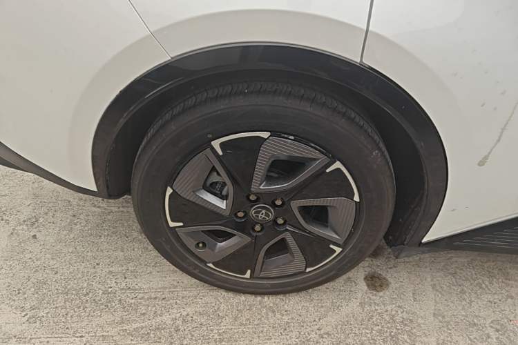 Used Toyota bZ3 2023 517 km Elite PRO Exterior 3