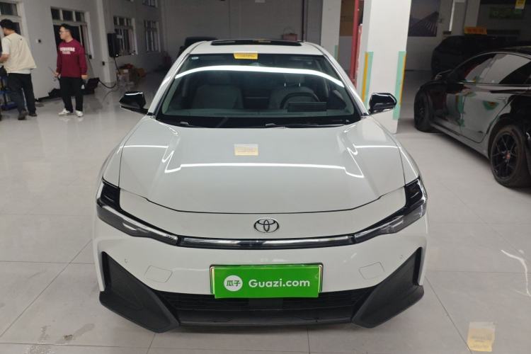 Used Toyota bZ3 2023 517 km Elite PRO Front