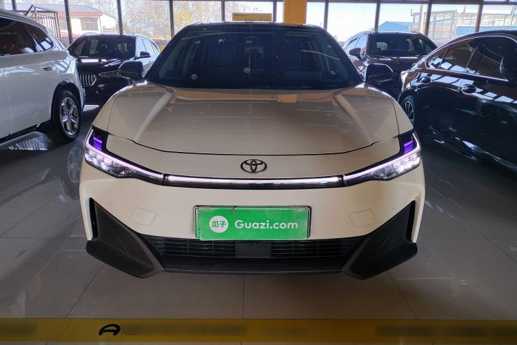 Used Toyota bZ3 2023 517 km Elite PRO Front