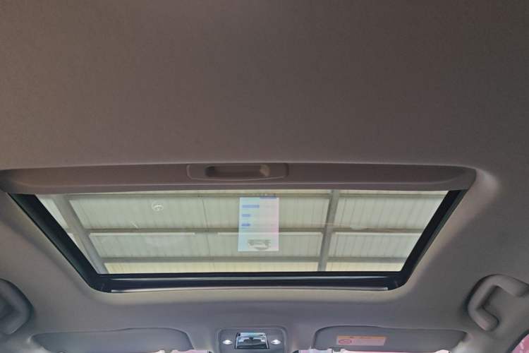 Used Toyota bZ3 2023 517 km Elite PRO Headliner