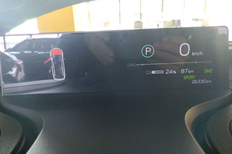 Used Toyota bZ3 2023 517 km Elite PRO Instrument Cluster
