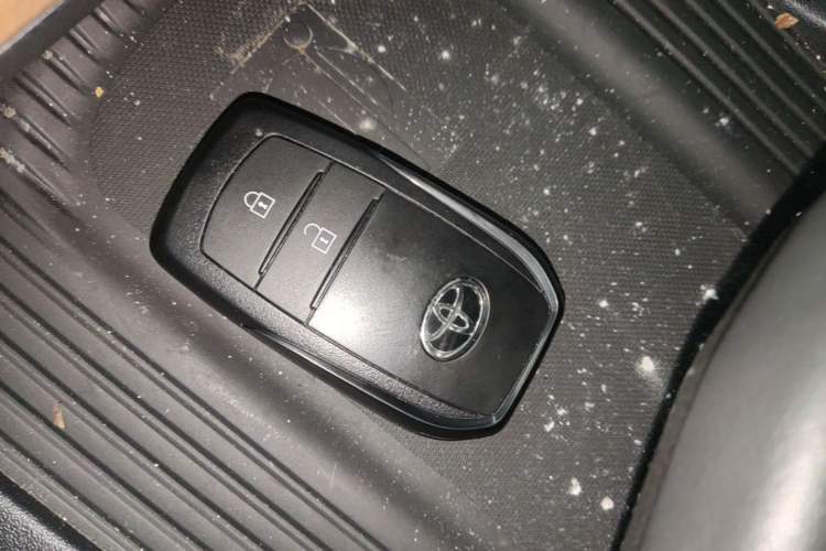 Used Toyota bZ3 2023 616 km Long-Range Premium Interior 1