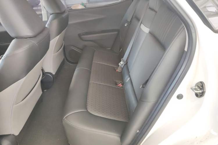 Used Toyota bZ3 2023 616 km Long-Range Premium Left Rear Seat