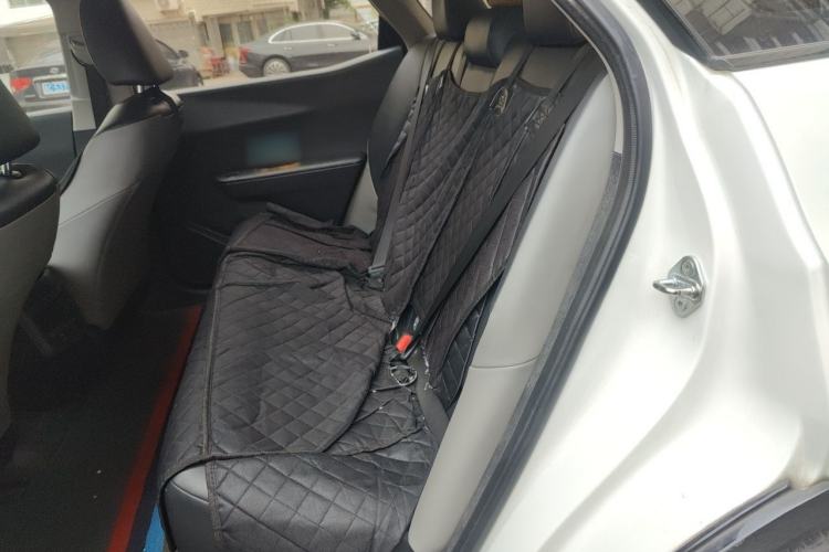 Used Toyota bZ3 2023 517 km Elite PRO Left Rear Seat