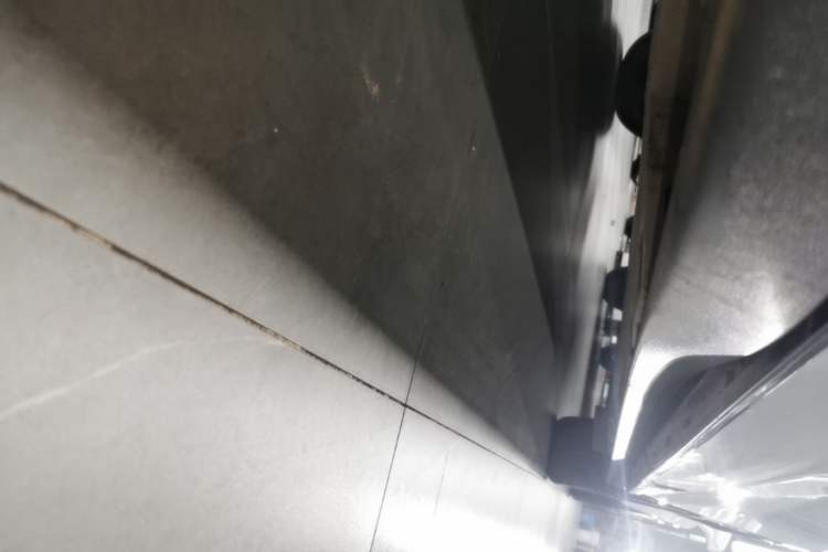 Used Toyota bZ3 2023 517 km Elite PRO Left Side Sill