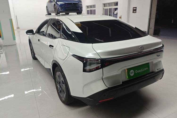 Used Toyota bZ3 2023 517 km Elite PRO Rear Left 45 Deg