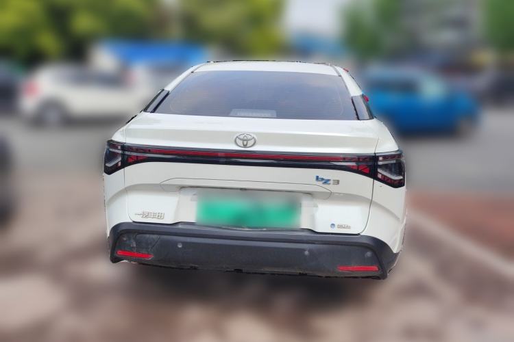 Used Toyota bZ3 2023 517 km Elite PRO Rear