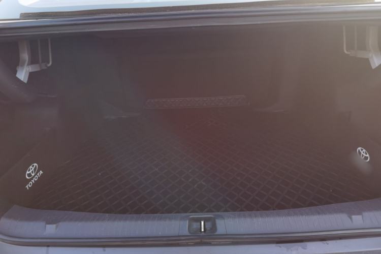 Used Toyota bZ3 2023 517 km Elite PRO Trunk