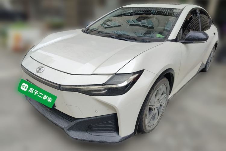 Used Toyota bZ3 2023 517 km Elite PRO Guazi used car, China used car export, Used car for sale, Used  cars, Cheapest cars for sale