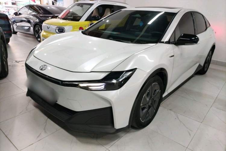 Used Toyota bZ3 2023 517 km Elite PRO Guazi used car, China used car export, Used car for sale, Used  cars, Cheapest cars for sale