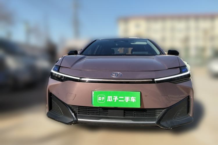 Used Toyota bZ3 2023 616 km Long-Range Premium Front