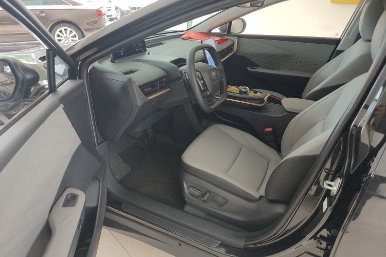Used Toyota bZ3 2024 517 km Elite PRO Driver Seat