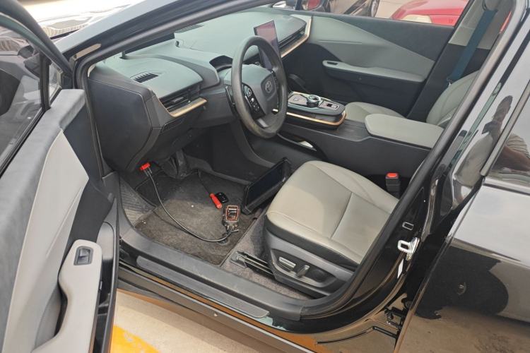 Used Toyota bZ3 2024 517 km Elite PRO Driver Seat