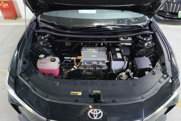 Used Toyota bZ3 2024 517 km Elite PRO Engine Bay