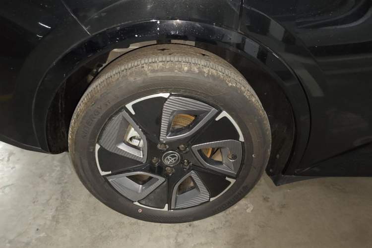 Used Toyota bZ3 2024 616 km Long-Range Premium Exterior 5