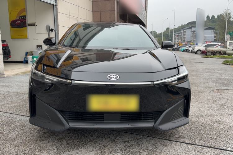 Used Toyota bZ3 2024 517 km Elite PRO Front