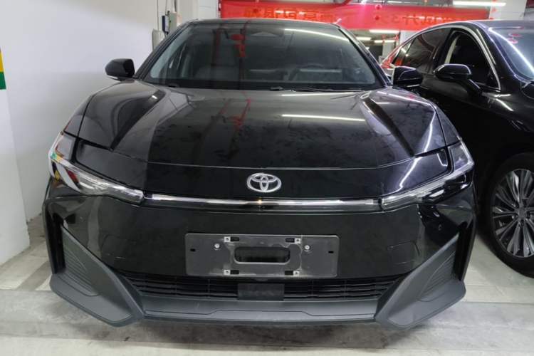 Used Toyota bZ3 2024 517 km Elite PRO Front