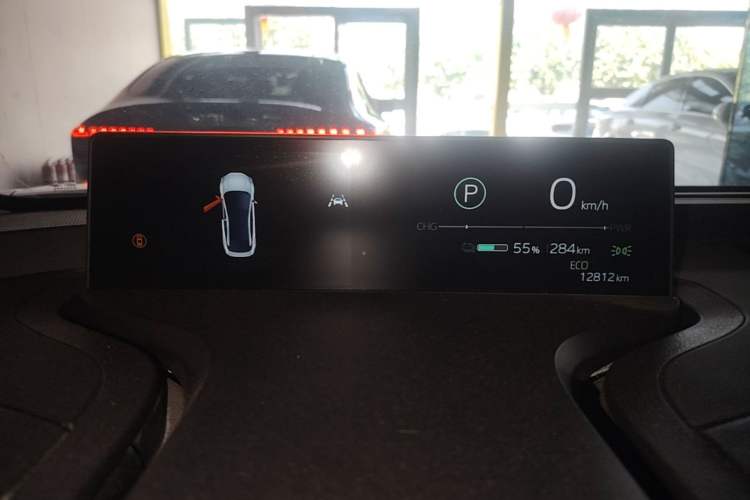 Used Toyota bZ3 2024 517 km Elite PRO Instrument Cluster