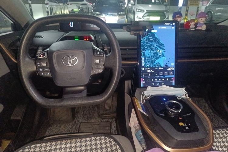 Used Toyota bZ3 2024 517 km Elite PRO Interior 2