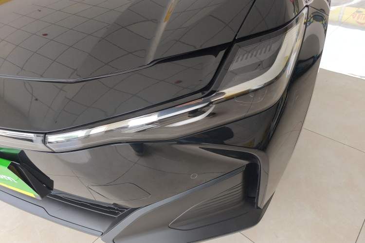 Used Toyota bZ3 2024 517 km Elite PRO Left Front Headlight