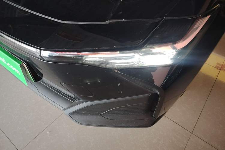 Used Toyota bZ3 2024 517 km Elite PRO Left Front Headlight