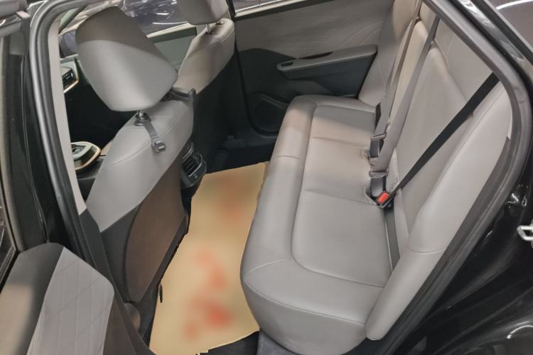 Used Toyota bZ3 2024 517 km Elite PRO Left Rear Seat