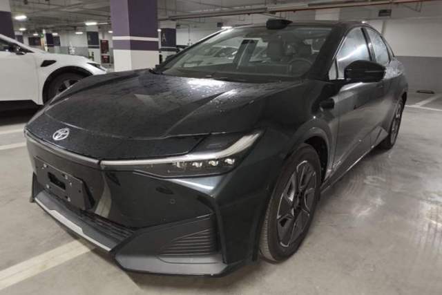 Used Toyota bZ3 2024 616 km Long-Range Premium