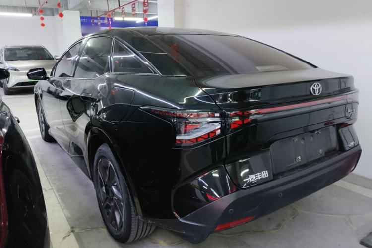 Used Toyota bZ3 2024 517 km Elite PRO Rear Left 45 Deg