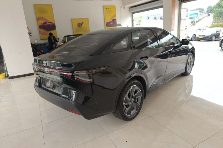 Used Toyota bZ3 2024 517 km Elite PRO Rear Right 45 Deg