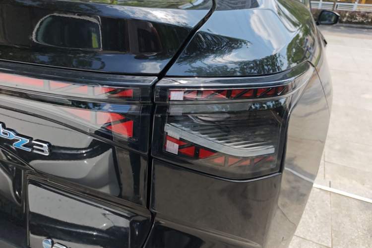 Used Toyota bZ3 2024 616 km Long-Range Premium Right Rear Taillight