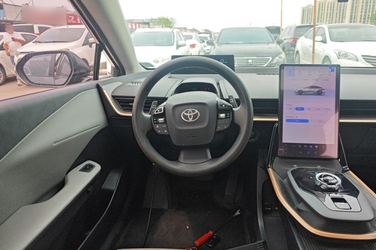 Used Toyota bZ3 2024 517 km Elite PRO Steering Wheel