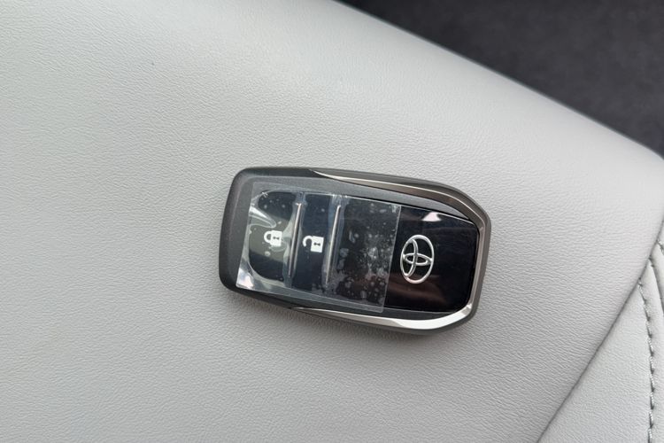 Used Toyota bZ3 2024 517 km Elite PRO Vehicle Key