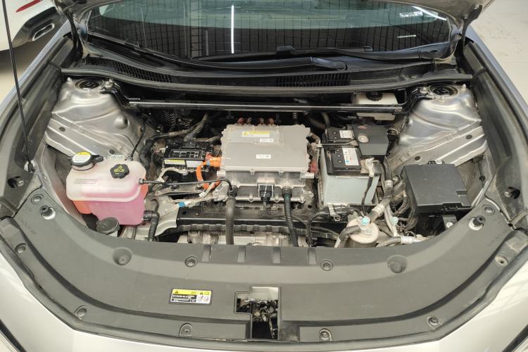 Used Toyota bZ3 2024 517 km Elite PRO Engine Bay