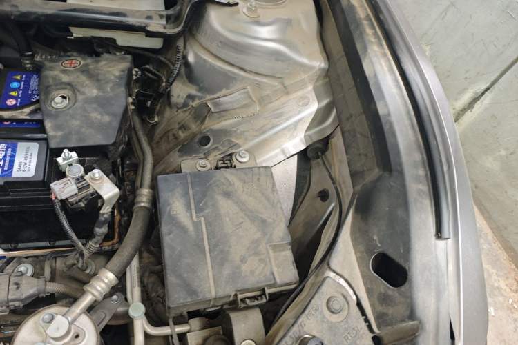 Used Toyota bZ3 2024 517 km Elite PRO Engine Bay Left