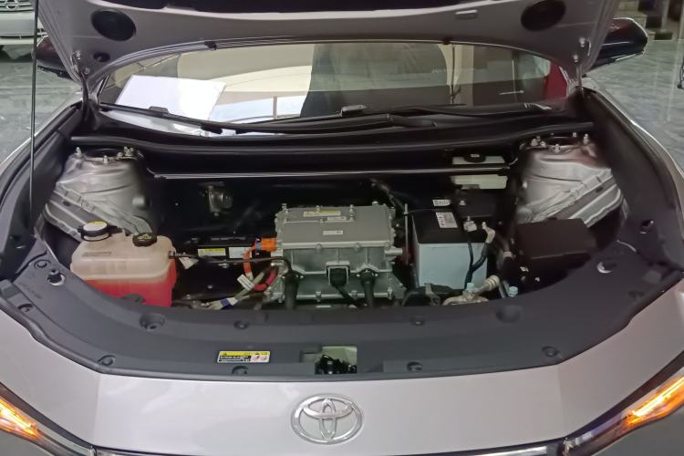 Used Toyota bZ3 2024 517 km Elite PRO Engine Bay